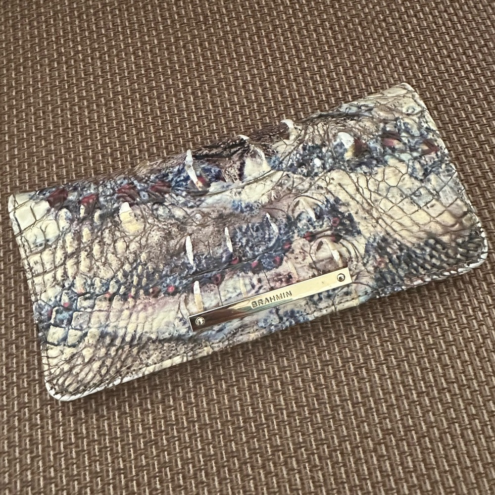 Brahmin wallet!